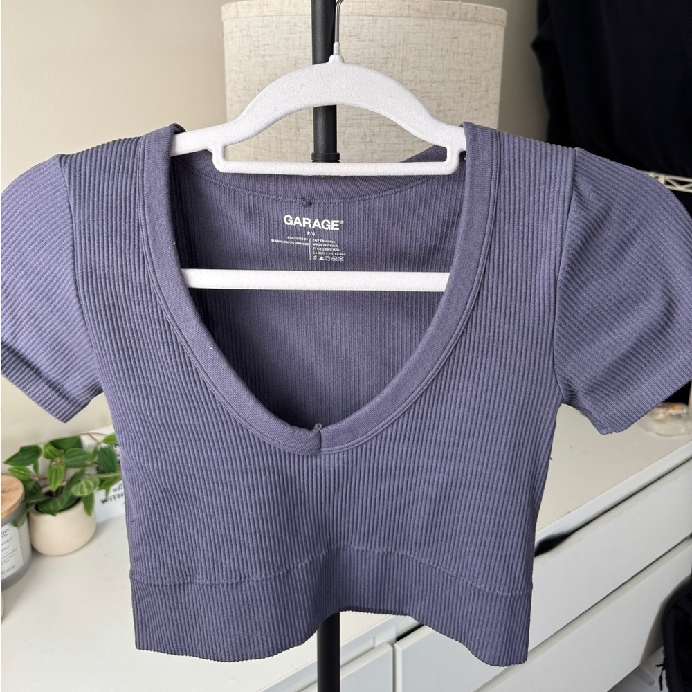 Garage V Neck Ribbed T Shirt- Navy Blue